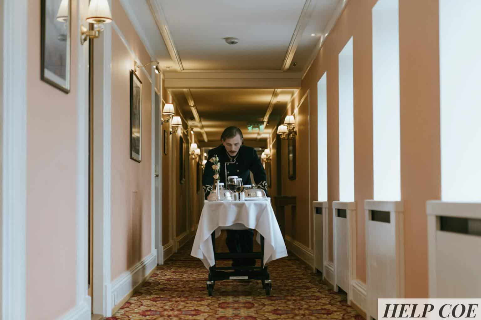 Room Service Inn La importancia del Room Service en los hoteles - HELP COE